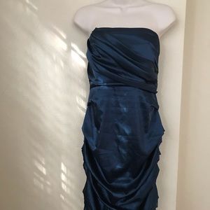The château strapless sapphire blue dress w/pleat